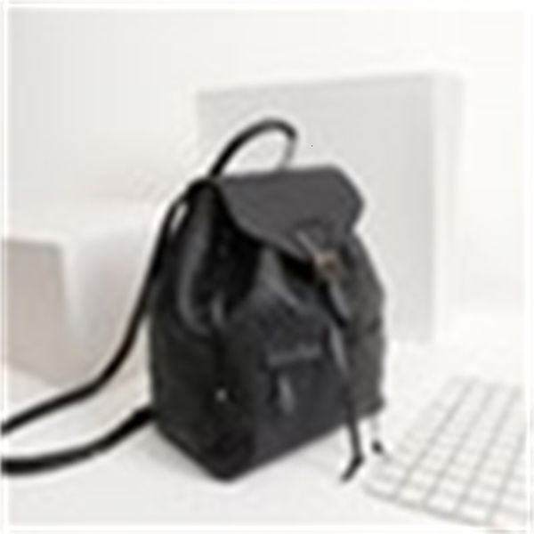 designer luxury m45205 men fashion backpacks business tote messenger bags softsided luggage rolling bag brand whpt
designer luxury m45205 men fashion backpacks business tote messenger bags softsided luggage rolling bag brand whpt