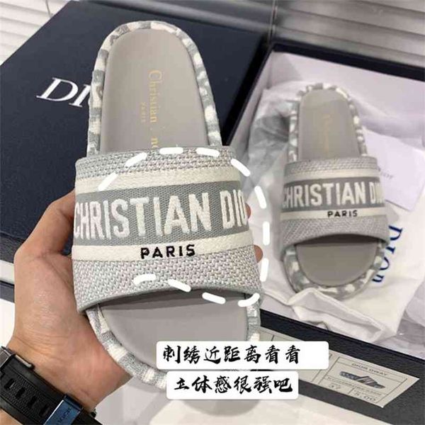 wholesale high version d women's and summer 2021 black flat thick soled sandals for women luxurysss designersss shoes yw
wholesale high version d women's and summer 2021 black flat thick soled sandals for women luxurysss designersss shoes yw
