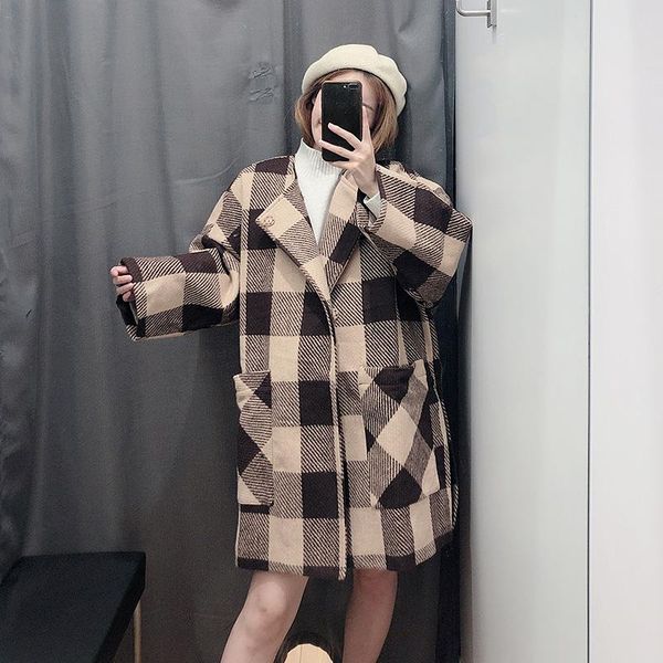 women's wool & blends 2021 autumn and winter plaid woolen coat fashion long-sleeved lapels loose british versatile long women clothes, Black
women's wool & blends 2021 autumn and winter plaid woolen coat fashion long-sleeved lapels loose british versatile long women clothes, Black