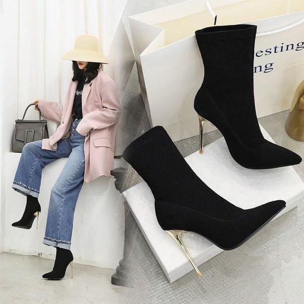 boots products in autumn and winter of slim heel super high large low pointed women's fashion, Black
boots products in autumn and winter of slim heel super high large low pointed women's fashion, Black