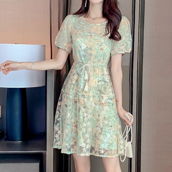 women summer elegant dress robe fairy two piece embroidered mesh floral dress femme vintage a-line vestidos 210515, Black;gray
women summer elegant dress robe fairy two piece embroidered mesh floral dress femme vintage a-line vestidos 210515, Black;gray