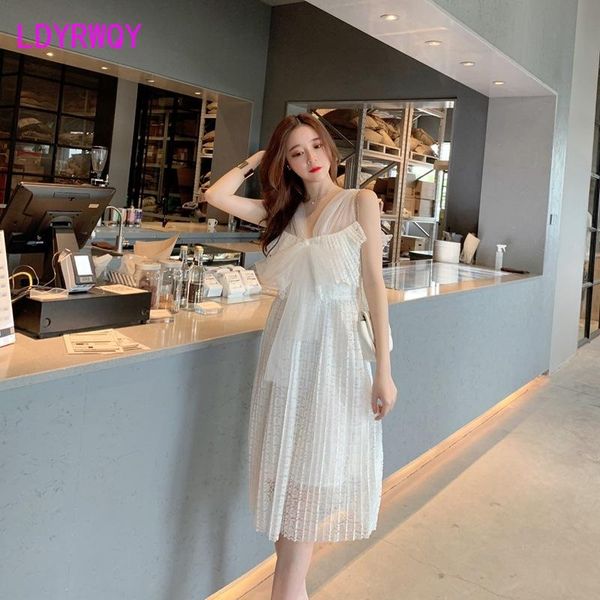 casual dresses ldyrwqy 2021 summer korean version white halter backless slim fashion beach dress office lady v-neck, Black;gray
casual dresses ldyrwqy 2021 summer korean version white halter backless slim fashion beach dress office lady v-neck, Black;gray