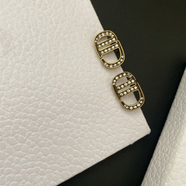 70% off dijia's new diamond shiny silver needle earrings for women's letters mini gold classic fashion vcx5, Golden;silver
70% off dijia's new diamond shiny silver needle earrings for women's letters mini gold classic fashion vcx5, Golden;silver