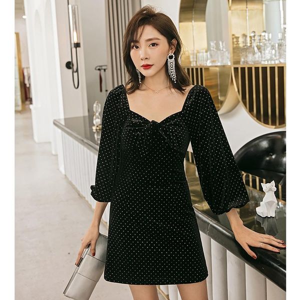 casual dresses yigelila autumn retro black velvet dress square collar backless a-line vintage lantern sleeves above-knee 65239, Black;gray
casual dresses yigelila autumn retro black velvet dress square collar backless a-line vintage lantern sleeves above-knee 65239, Black;gray