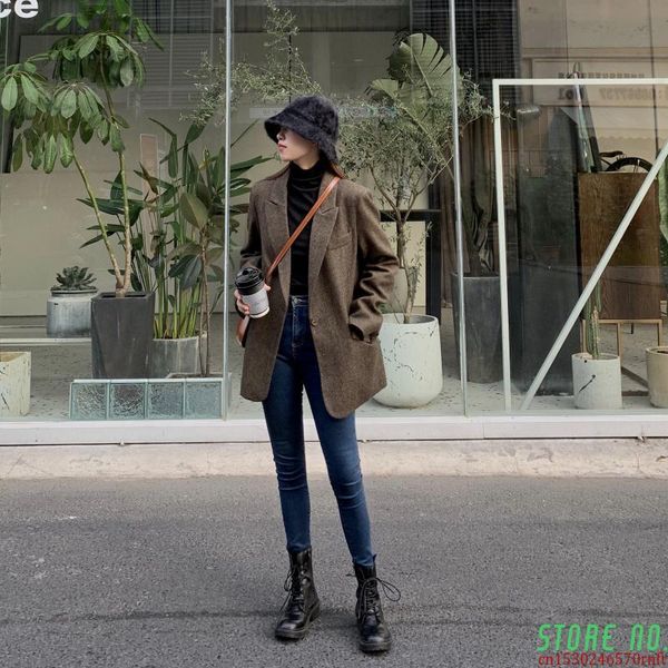 fashion autumn women stripe woolen blazers and jackets work office lady suit slim double breasted business female blazer coat women's s, White;black
fashion autumn women stripe woolen blazers and jackets work office lady suit slim double breasted business female blazer coat women's s, White;black