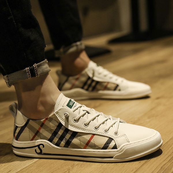 men sneakers hard-wearing athletic walking comfortable men sports shoes non-slip outdoor men outdoor schoenen classic non-slip
men sneakers hard-wearing athletic walking comfortable men sports shoes non-slip outdoor men outdoor schoenen classic non-slip