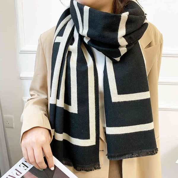 shawl in autumn and winter, han guo's versatile air-conditioned room is covered with dual-purpose warm imitation cashmere thickened wom, Blue;gray
shawl in autumn and winter, han guo's versatile air-conditioned room is covered with dual-purpose warm imitation cashmere thickened wom, Blue;gray