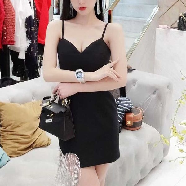 luxury evening dress 2021 summer v-neck sling tassel hem personalized nightclub temperament godds hip, Black;gray
luxury evening dress 2021 summer v-neck sling tassel hem personalized nightclub temperament godds hip, Black;gray