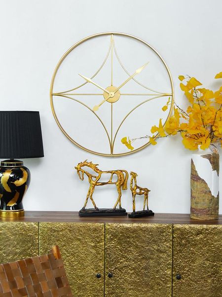 watches mute light luxury decoration wall clock living room home fashion personality creativity simple modern nordic minimalism clocks
watches mute light luxury decoration wall clock living room home fashion personality creativity simple modern nordic minimalism clocks