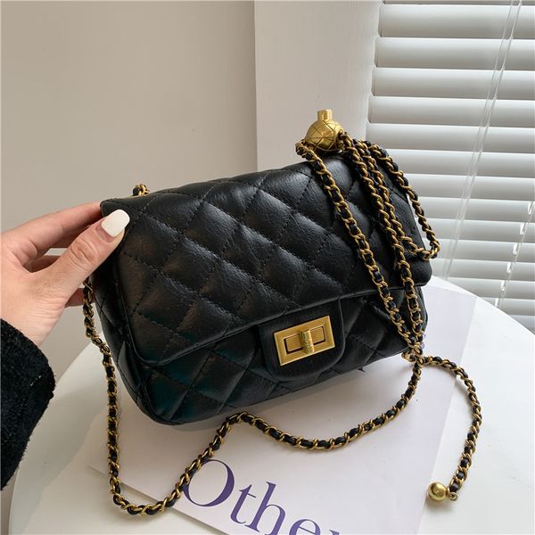 women's bag bag 2021 simple and fashionable lingge small golden ball single shoulder messenger chain fragrance square
women's bag bag 2021 simple and fashionable lingge small golden ball single shoulder messenger chain fragrance square