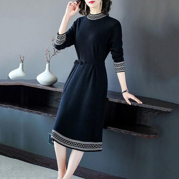 casual dresses vintage printing half high collar knitted dress fashion designer slim waist ol ladies autumn long sleeve a-line, Black;gray
casual dresses vintage printing half high collar knitted dress fashion designer slim waist ol ladies autumn long sleeve a-line, Black;gray