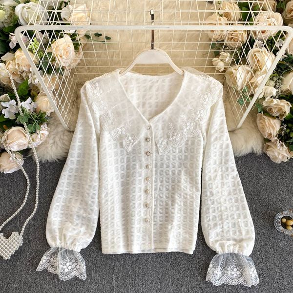 women's blouses & shirts lady fashion sweet lace ruffle v collar long sleeve slim fit korean autumn elegant blouse q007 5r8a, White
women's blouses & shirts lady fashion sweet lace ruffle v collar long sleeve slim fit korean autumn elegant blouse q007 5r8a, White