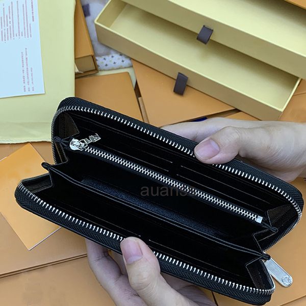 wallet women zipper purse lady long wallets fold card holders passport holder women's folded purses coin p pouch with box, Red;black
wallet women zipper purse lady long wallets fold card holders passport holder women's folded purses coin p pouch with box, Red;black
