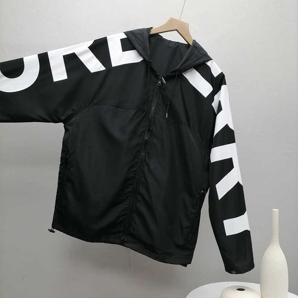designer fashion men's jacket, large letter black and white pattern hoodie, high-quality autumn windproof comfortable coat, Black;brown
designer fashion men's jacket, large letter black and white pattern hoodie, high-quality autumn windproof comfortable coat, Black;brown