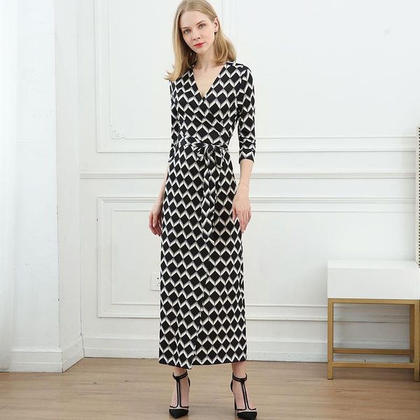 casual dresses women summer maxi dress one-piece 2021 breathable plaid printed long sleeve slim wrap, Black;gray
casual dresses women summer maxi dress one-piece 2021 breathable plaid printed long sleeve slim wrap, Black;gray
