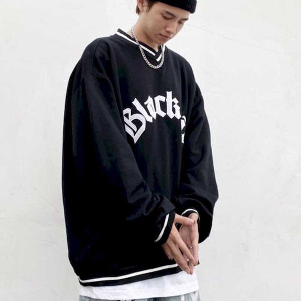 2021 autumn new american retro embroidery letter v-ne pullover hoodies men and women niche trendy brand street loose wild, Black
2021 autumn new american retro embroidery letter v-ne pullover hoodies men and women niche trendy brand street loose wild, Black