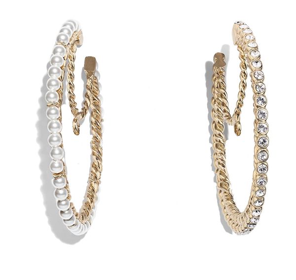 fashion brand have stamps moon pearl hoop earrings asymmetric and diamond earring for lady women party wedding marry jewelry engagement love, Golden;silver
fashion brand have stamps moon pearl hoop earrings asymmetric and diamond earring for lady women party wedding marry jewelry engagement love, Golden;silver