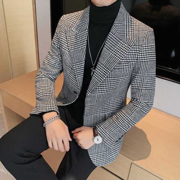 men's suits & blazers classic plaid woolen blazer wedding business casual suit jackets autumn winter social tuxedo host dress coat cost, White;black
men's suits & blazers classic plaid woolen blazer wedding business casual suit jackets autumn winter social tuxedo host dress coat cost, White;black