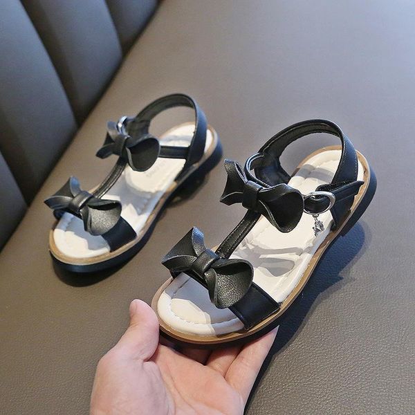fashionable summer children's princess beach sandals bowknot rhinestone soft leather flat shoes large girls, Black;red
fashionable summer children's princess beach sandals bowknot rhinestone soft leather flat shoes large girls, Black;red