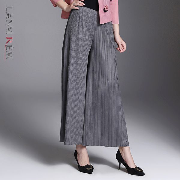 spring summer wide leg pleated pants women loose large size casual all-match famale elegant trouses yj603 210507, Black;white
spring summer wide leg pleated pants women loose large size casual all-match famale elegant trouses yj603 210507, Black;white