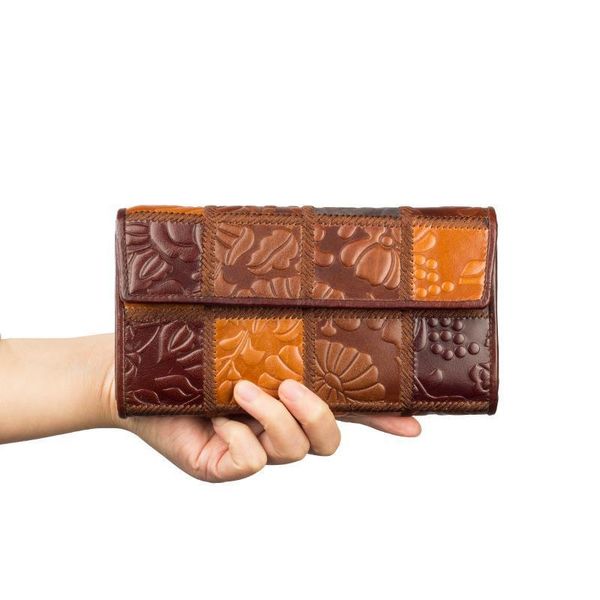 genuine leather women wallet long purse for lady clutch bags 3 model card 8097, Red;black
genuine leather women wallet long purse for lady clutch bags 3 model card 8097, Red;black