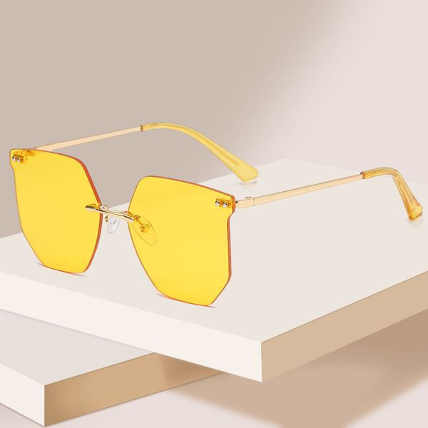 luxury designer fashion rimless sunglasses for women & men butterfly oversize sun glasses jc521, White;black
luxury designer fashion rimless sunglasses for women & men butterfly oversize sun glasses jc521, White;black