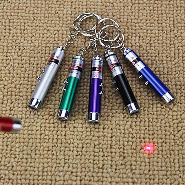 fashion random color 1pc red laser pointer pen funny children play white led light pet cat toys cats products for pets 
fashion random color 1pc red laser pointer pen funny children play white led light pet cat toys cats products for pets