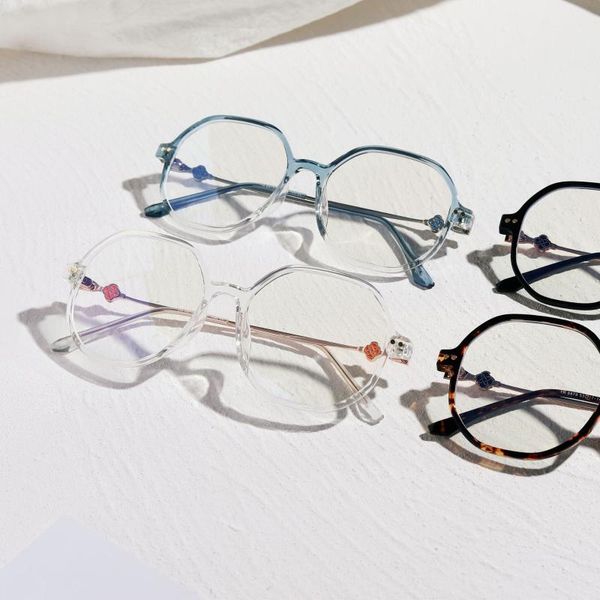 sunglasses wuhuama glasses tr8879 flat light leisure blue big face frame super material tr90
sunglasses wuhuama glasses tr8879 flat light leisure blue big face frame super material tr90