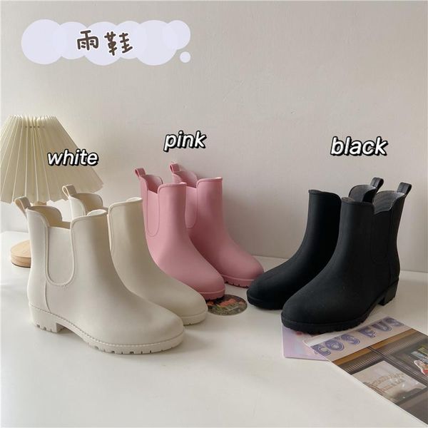 warm fashion outer rain shoe women short boots waterproof overshoes non-slip plush water rubber shoes, Black
warm fashion outer rain shoe women short boots waterproof overshoes non-slip plush water rubber shoes, Black