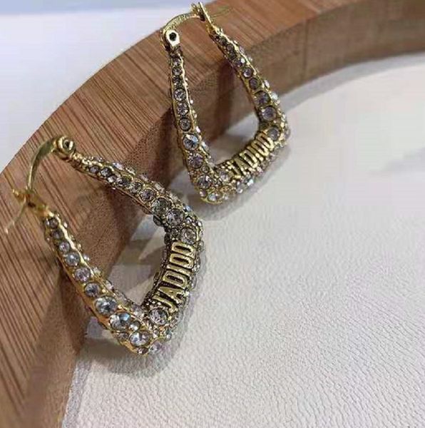 aaa designer jewelry letter full diamond earrings geometric for women's u-shaped earrings, Silver
aaa designer jewelry letter full diamond earrings geometric for women's u-shaped earrings, Silver