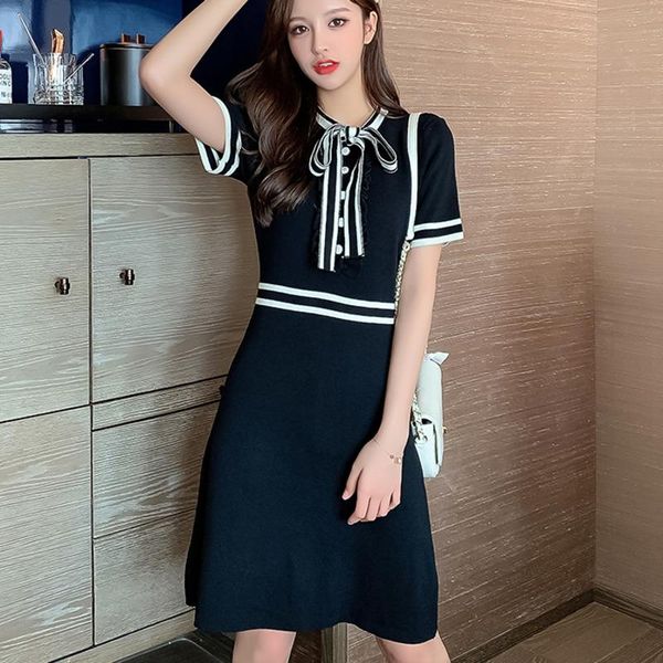 casual dresses spring summer knitted dress bow tie stripe buttons vintage party mini women ol black white elegant chic vestidos, Black;gray
casual dresses spring summer knitted dress bow tie stripe buttons vintage party mini women ol black white elegant chic vestidos, Black;gray