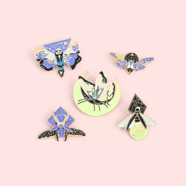 5 styles luminous enamel pin custom moth butterfly moon brooches bag lapel pin cartoon animal badge jewelry gift for kids friends c3, Gray
5 styles luminous enamel pin custom moth butterfly moon brooches bag lapel pin cartoon animal badge jewelry gift for kids friends c3, Gray