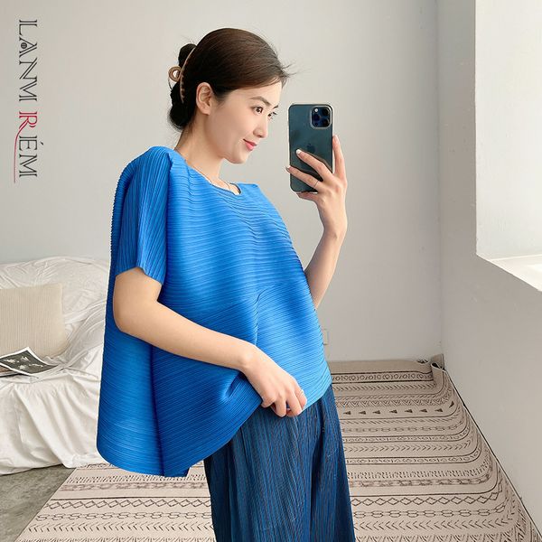 t-shirt for women summer short sleeve round neck loose casual large size fold shirts female fashion 2d3606 210507, White
t-shirt for women summer short sleeve round neck loose casual large size fold shirts female fashion 2d3606 210507, White