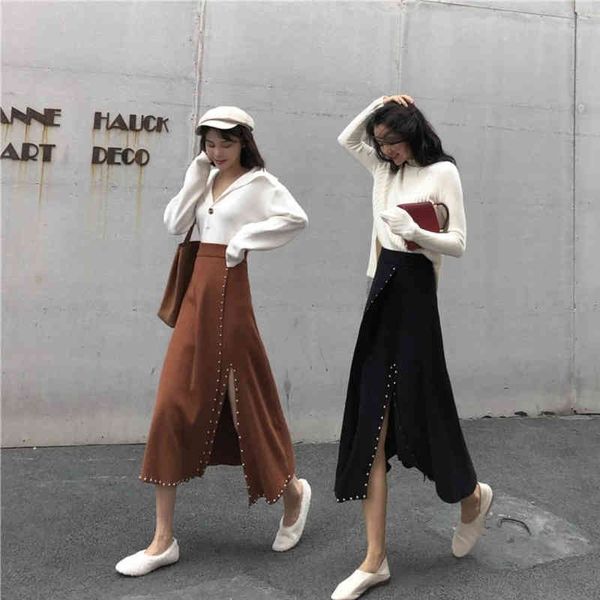 women's solid color knitted thick skirt hips slit buttons package college style decoration 210514, Black
women's solid color knitted thick skirt hips slit buttons package college style decoration 210514, Black