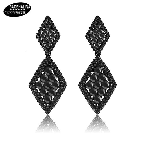 studs earrings posalina temperament women's full diamond exaggerated nightclub long water drop 23, Golden;silver
studs earrings posalina temperament women's full diamond exaggerated nightclub long water drop 23, Golden;silver