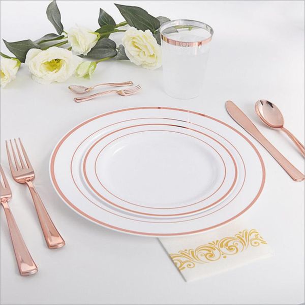 disposable dinnerware 50pcs/lot rose gold birthday prom party stamping plastic plate bronzing hollow tableware supplie
disposable dinnerware 50pcs/lot rose gold birthday prom party stamping plastic plate bronzing hollow tableware supplie