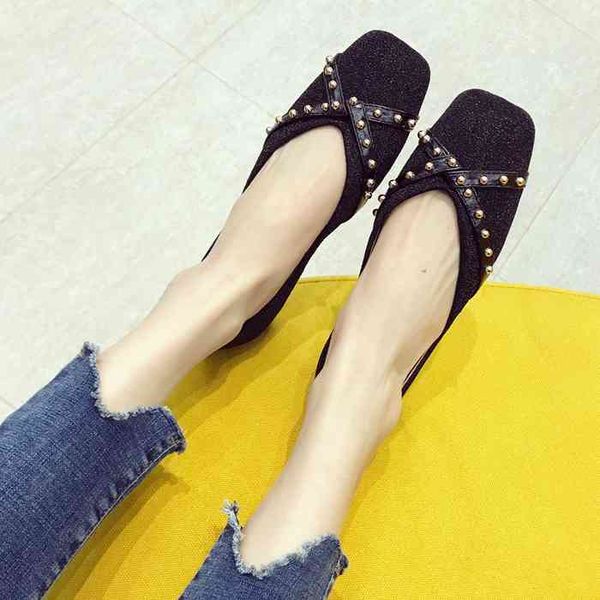 tamanho 35-41 de barco casual deslizamento-no dedo do p quadrado vero apartamentos rebites sapatos casuais feminino ballet, Black
tamanho 35-41 de barco casual deslizamento-no dedo do p quadrado vero apartamentos rebites sapatos casuais feminino ballet, Black