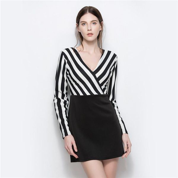 casual dresses yyfs 2021 women autumn v-neck striped dress fashion summer black and white office work vestidos, Black;gray
casual dresses yyfs 2021 women autumn v-neck striped dress fashion summer black and white office work vestidos, Black;gray