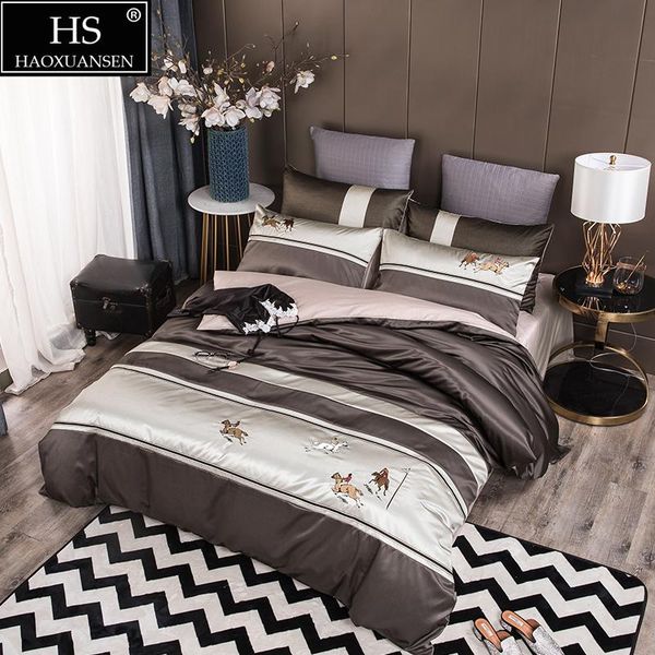 bedding sets modern business embroidery duvet cover bed linens cotton bedsheet/fitted sheet pillowcases horse racing design
bedding sets modern business embroidery duvet cover bed linens cotton bedsheet/fitted sheet pillowcases horse racing design