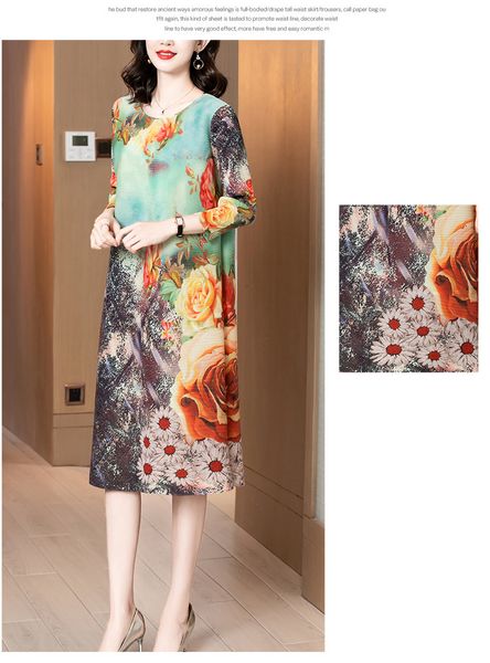 dress sell miyake three-quarters round collar fold dressed stock printing, Black;gray
dress sell miyake three-quarters round collar fold dressed stock printing, Black;gray