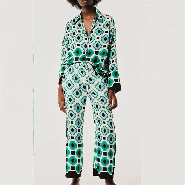 women summer casual suits 2-piece sets za geometry print loose shirts and trousers female fashion elegant clothing 210513, White
women summer casual suits 2-piece sets za geometry print loose shirts and trousers female fashion elegant clothing 210513, White