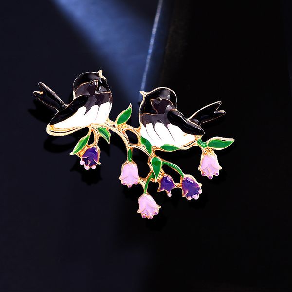 luxury designers new high grade oil dripping oriole bird couple brooch enamel pin clothing accessories xmas gifts, Gray
luxury designers new high grade oil dripping oriole bird couple brooch enamel pin clothing accessories xmas gifts, Gray