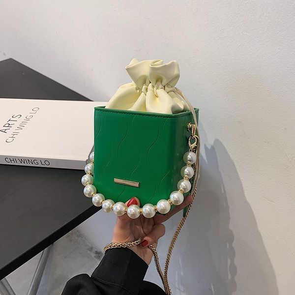 evening bags pearl beaded chain shoulder for women 2021 pu leather handbags female drawstring box design crossbody bag
evening bags pearl beaded chain shoulder for women 2021 pu leather handbags female drawstring box design crossbody bag