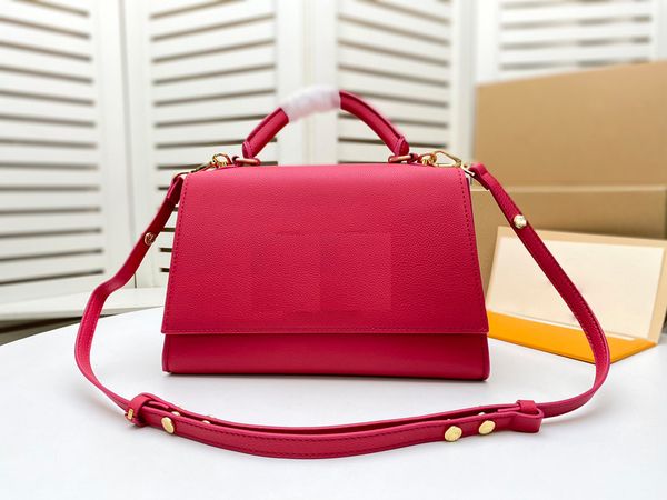 womens luxurys handbags fashion women designers bag classic old flower bags casual portable messenger shoulder handbag w135
womens luxurys handbags fashion women designers bag classic old flower bags casual portable messenger shoulder handbag w135