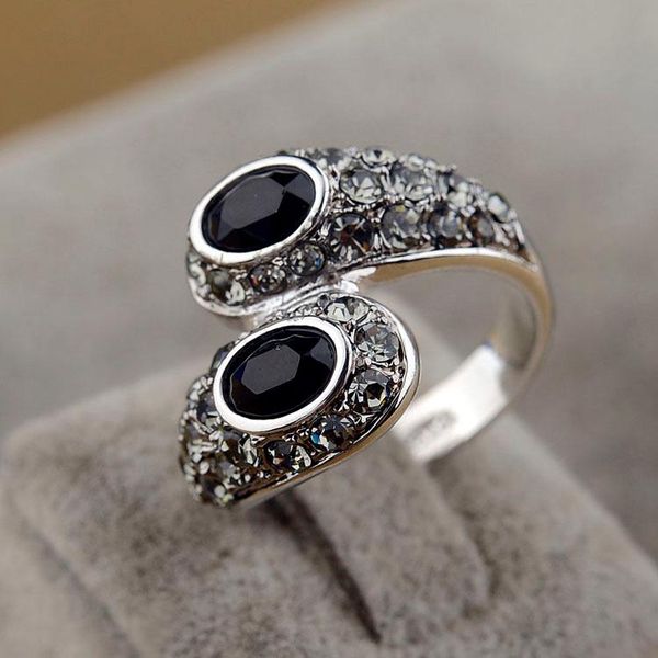 cluster rings quality luxury pave black zircon snake design ring with crystals for men women, Golden;silver
cluster rings quality luxury pave black zircon snake design ring with crystals for men women, Golden;silver