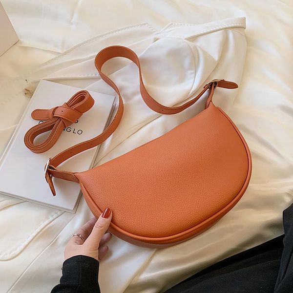 evening bags 2021 mini retro shoulder bag women messenger handbags pu leather street casual solid zipper bolsa mujer subaxillary
evening bags 2021 mini retro shoulder bag women messenger handbags pu leather street casual solid zipper bolsa mujer subaxillary