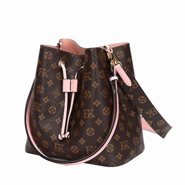 shoulder bags juhuan old pattern women's bucket bag retro large capacity messenger elegant shopping handbag female
shoulder bags juhuan old pattern women's bucket bag retro large capacity messenger elegant shopping handbag female