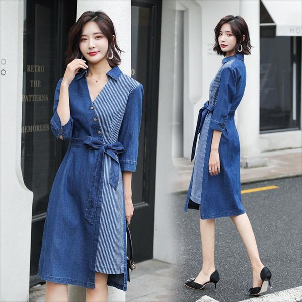 2716 denim summer jeans women dress spliced midi v neck half sleeve with belt plus size, Black;gray
2716 denim summer jeans women dress spliced midi v neck half sleeve with belt plus size, Black;gray