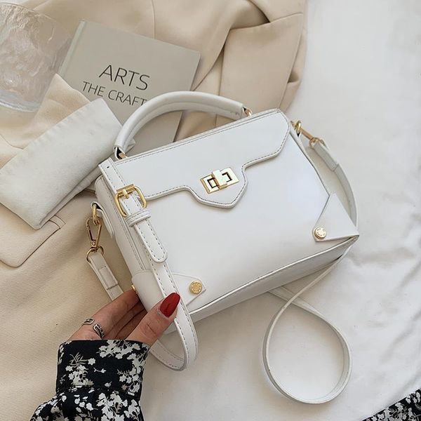 shoulder bags this year's summer super fire small bag women's 2021 fashion versatile messenger portable square
shoulder bags this year's summer super fire small bag women's 2021 fashion versatile messenger portable square