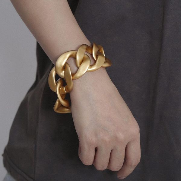 link, chain veemy big matte gold color metal bracelet exaggerated hip hop casual fashionable punk thick chunky party jewelry, Black
link, chain veemy big matte gold color metal bracelet exaggerated hip hop casual fashionable punk thick chunky party jewelry, Black
